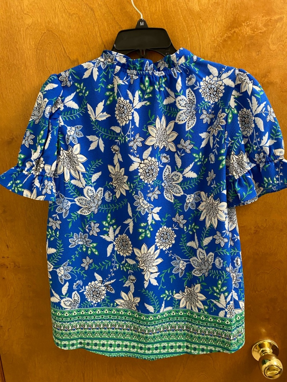 Floral & Ivy Blouse. Size small - Picture 2 of 4